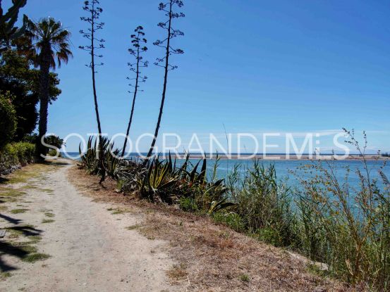 For sale town house with 2 bedrooms in Ribera del Rio, Sotogrande Marina | Open Frontiers