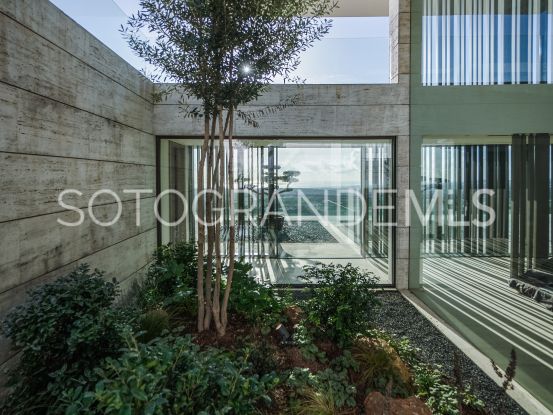 Villa a la venta en La Reserva, Sotogrande | Open Frontiers