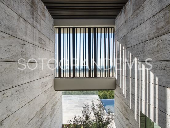Villa a la venta en La Reserva, Sotogrande | Open Frontiers