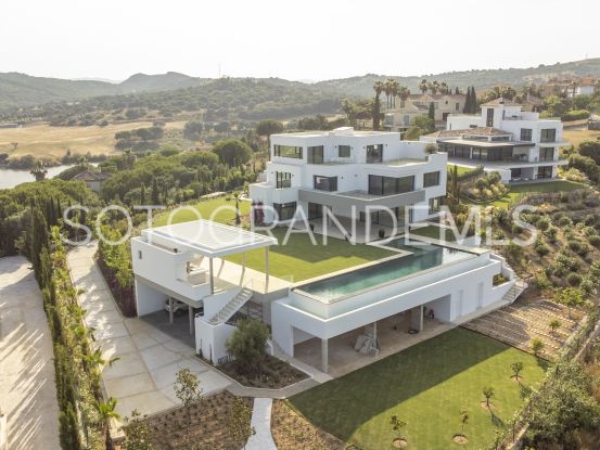 Villa de 8 dormitorios en Zona G, Sotogrande Alto | Open Frontiers