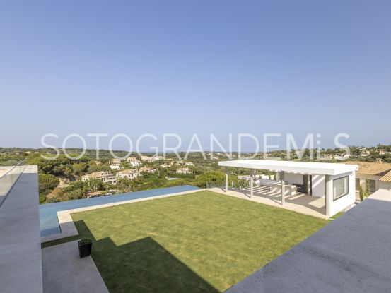 Villa de 8 dormitorios en Zona G, Sotogrande Alto | Open Frontiers