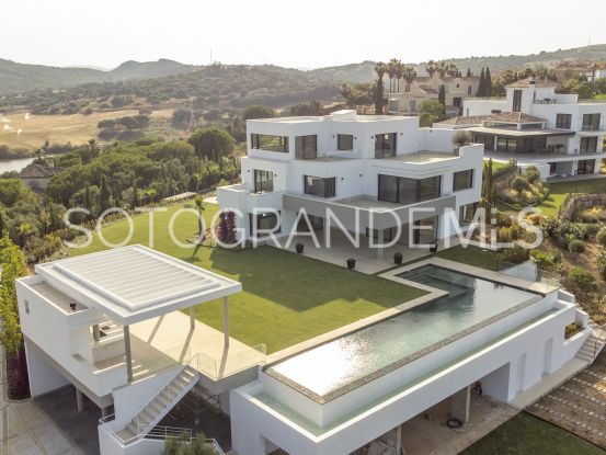 Villa de 8 dormitorios en Zona G, Sotogrande Alto | Open Frontiers