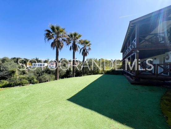 Se vende villa en Zona B de 6 dormitorios | Open Frontiers