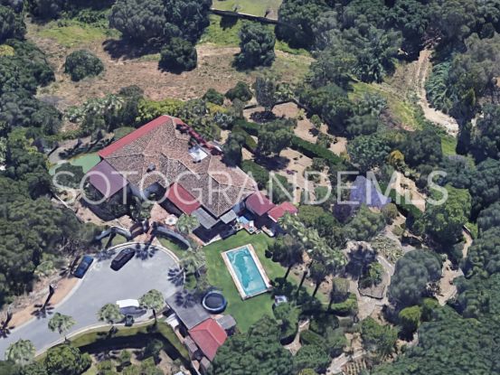 Se vende villa en Zona B de 6 dormitorios | Open Frontiers