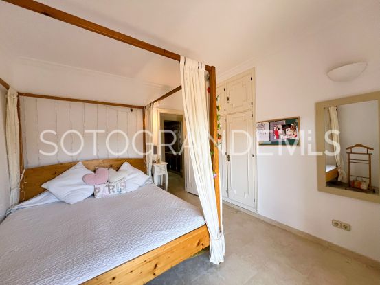 Se vende villa en Zona B de 6 dormitorios | Open Frontiers
