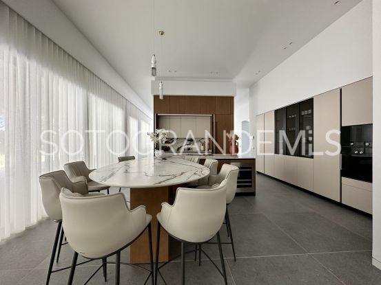 Comprar villa con 6 dormitorios en Zona E, Sotogrande Alto | Open Frontiers