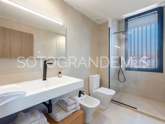 Zona B, villa con 5 dormitorios a la venta | Open Frontiers