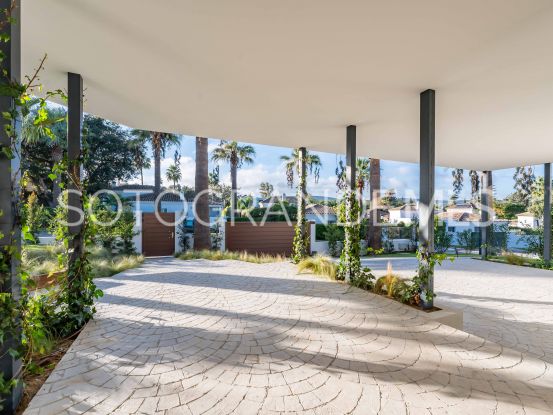 Zona B, villa con 5 dormitorios a la venta | Open Frontiers