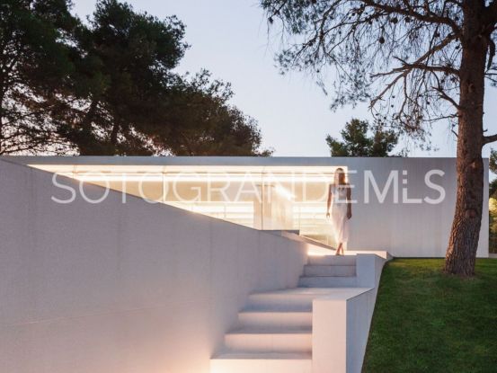 Buy 8 bedrooms villa in Los Altos de Valderrama, Sotogrande Alto | Open Frontiers