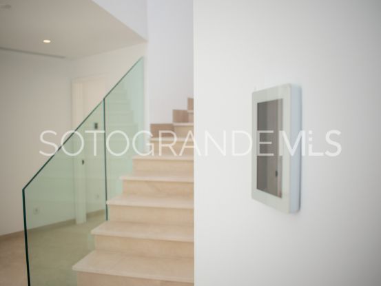 Villa con 5 dormitorios en Zona F, Sotogrande Alto | Open Frontiers
