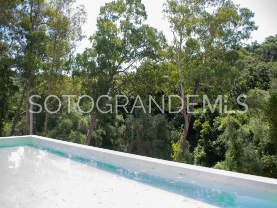 Villa con 5 dormitorios en Zona F, Sotogrande Alto | Open Frontiers