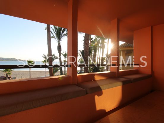 For sale apartment with 3 bedrooms in Sotogrande Puerto Deportivo | Open Frontiers