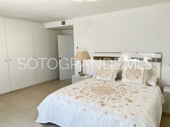 Se vende Ático en Senda Chica, La Reserva | Open Frontiers