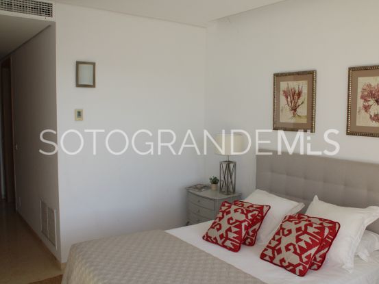 Apartamento en venta en Marina de Sotogrande de 2 dormitorios | Open Frontiers