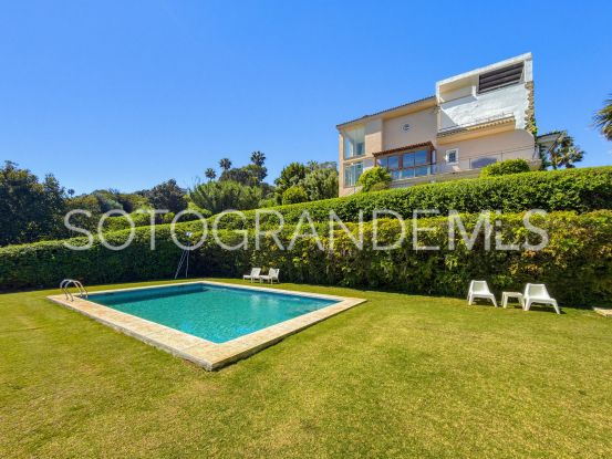 Se vende villa en Sotogrande Alto con 7 dormitorios | Open Frontiers