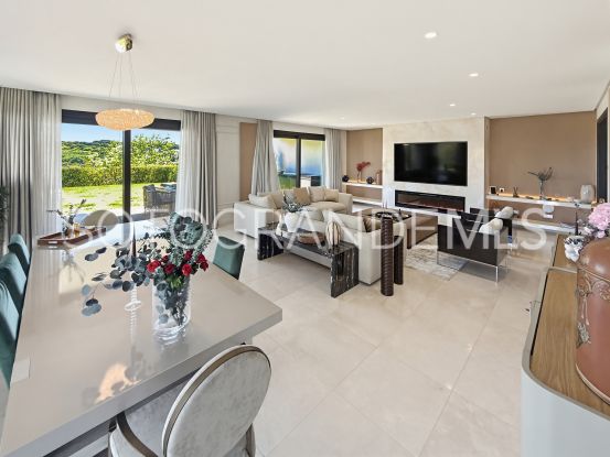 For sale apartment in Hacienda de Valderrama | Open Frontiers