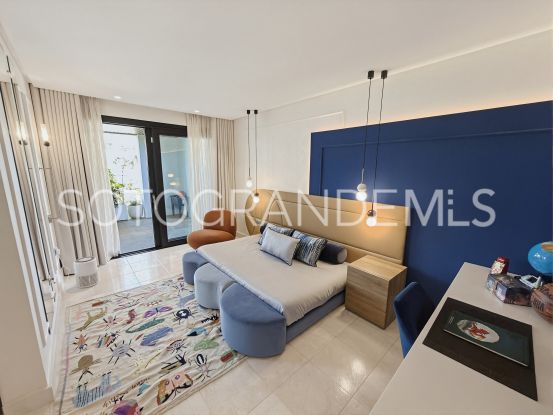 For sale apartment in Hacienda de Valderrama | Open Frontiers