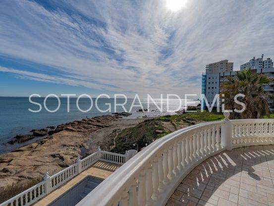 Villa in Torreguadiaro with 4 bedrooms | Open Frontiers