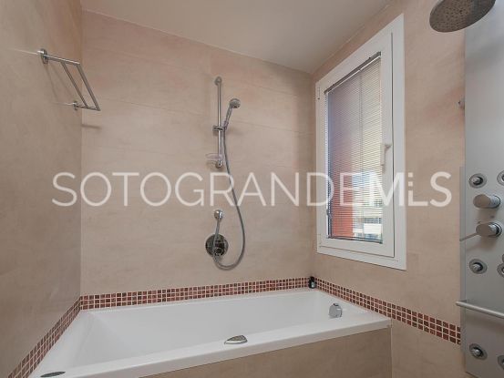 Ribera del Marlin, Marina de Sotogrande, Ático en venta | Open Frontiers