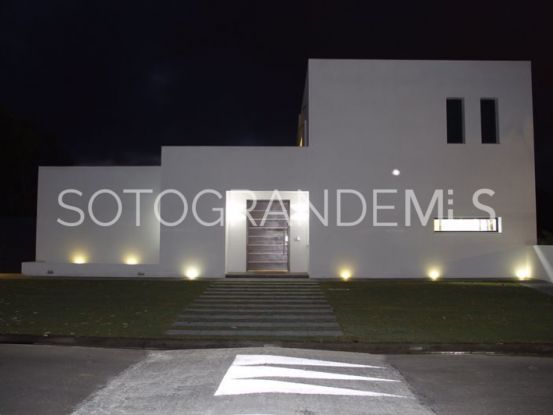 Sotogrande Costa, villa a la venta | MarSotogrande