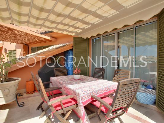 Ático de 5 dormitorios a la venta en Marina de Sotogrande | MarSotogrande