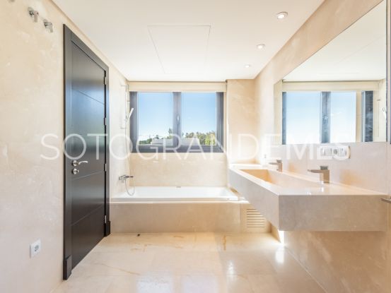 Villa for sale in La Reserva with 6 bedrooms | MarSotogrande