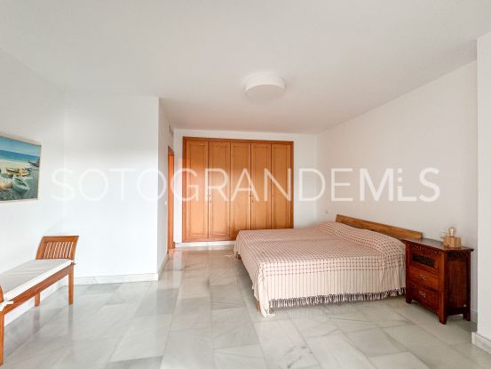Atico duplex en venta en El Polo de Sotogrande con 4 dormitorios | MarSotogrande