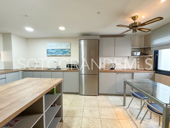 Atico duplex en venta en El Polo de Sotogrande con 4 dormitorios | MarSotogrande