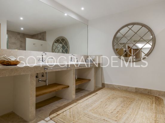 5 bedrooms villa for sale in Zona F | MarSotogrande