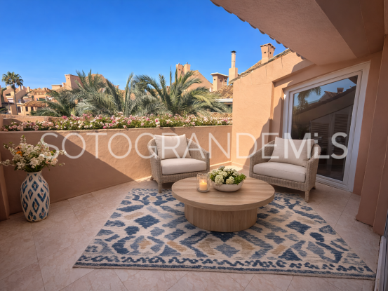 For sale penthouse in Sotogrande Puerto Deportivo with 2 bedrooms | MarSotogrande
