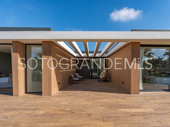 Sotogrande Costa, villa de 5 dormitorios en venta | MarSotogrande