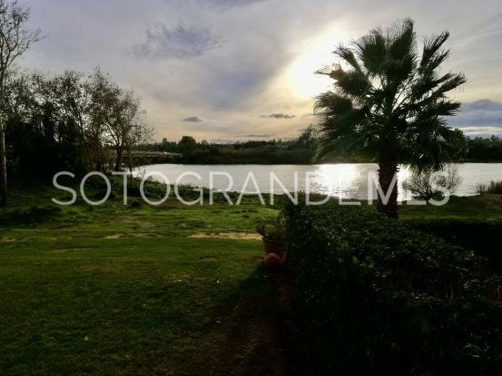 Comprar apartamento planta baja en Ribera de la Tenca | MarSotogrande