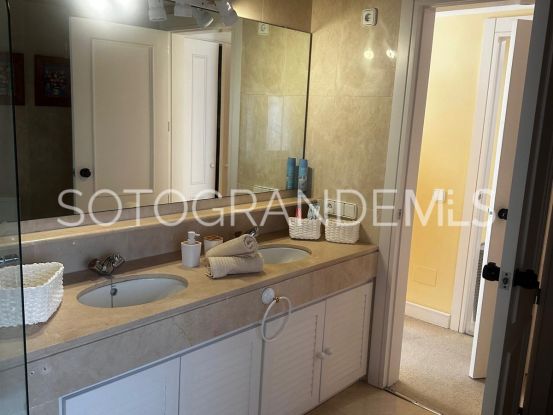 For sale apartment in Sotogrande Puerto Deportivo with 2 bedrooms | MarSotogrande