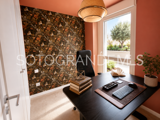 For sale apartment with 5 bedrooms in La Reserva | MarSotogrande