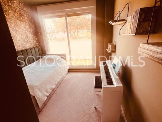 For sale apartment with 5 bedrooms in La Reserva | MarSotogrande