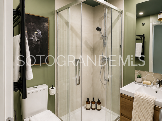 For sale apartment with 5 bedrooms in La Reserva | MarSotogrande
