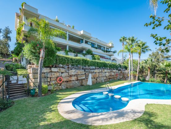 For sale ground floor apartment with 4 bedrooms in El Mirador del Principe, Marbella Golden Mile | Pure Living Properties
