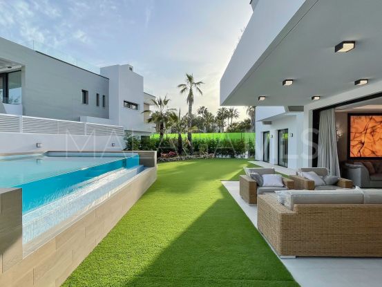 Villa con 6 dormitorios a la venta en El Embrujo Banús, Marbella - Puerto Banus | Pure Living Properties