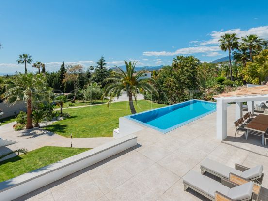 Buy villa in Marbella Hill Club with 6 bedrooms | Pure Living Properties