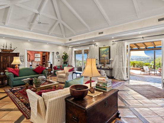 Buy villa in Marbella Club Golf Resort with 4 bedrooms | Pure Living Properties