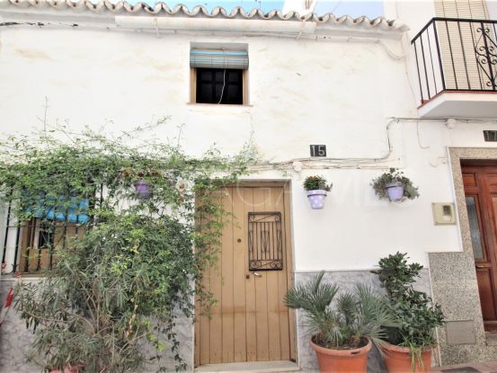 3 bedrooms house in Estepona Old Town for sale | Campomar Real Estate