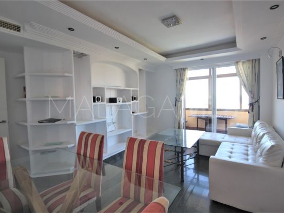 Estepona Puerto, piso de 2 dormitorios a la venta | Campomar Real Estate
