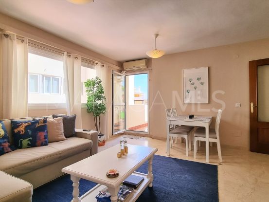 Se vende apartamento en Estepona Puerto con 2 dormitorios | Campomar Real Estate