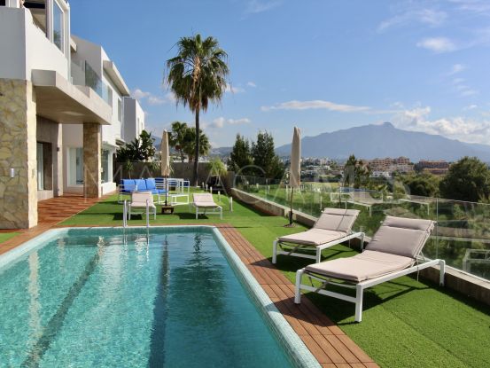Atalaya Golf, Estepona, villa de 4 dormitorios en venta | MPDunne - Hamptons International