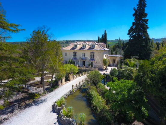 Ronda, hacienda en venta con 8 dormitorios | Villas & Fincas