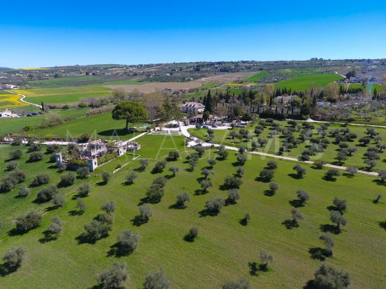 Ronda, hacienda en venta con 8 dormitorios | Villas & Fincas