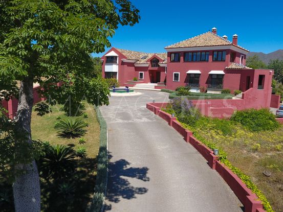 Country house with 6 bedrooms for sale in Marbella | Villas & Fincas