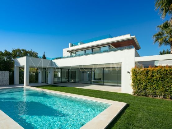 Se vende villa en Casasola con 4 dormitorios | Andalucía Development