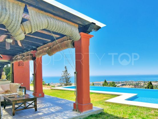 Buy La Montua villa with 4 bedrooms | Nevado Realty Marbella