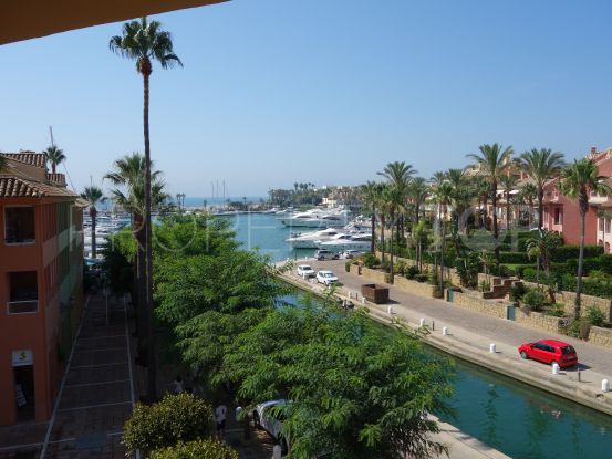 2 bedrooms apartment in Sotogrande Puerto Deportivo for sale | John Medina Real Estate